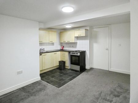 1 bedroom flat to rent - Photo 3