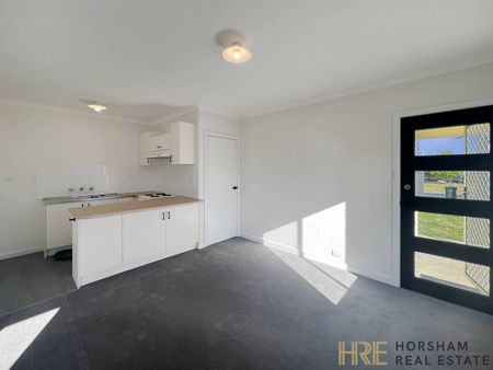 Affordable and Convenient Living in Horsham - Photo 2