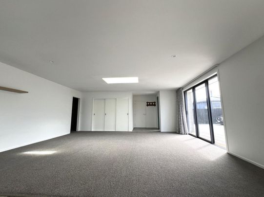 Redwoodtown Gem Awaits - Photo 1