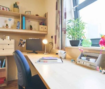 Silver En Suite - Photo 3