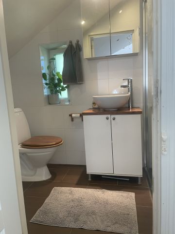 Rosbacken, Hässelby - Photo 5