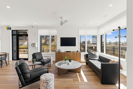 For Lease - 655 WANAKI Road Unit# 302, Manor Park - Cardinal Glen and Area, Ontario - Photo 2