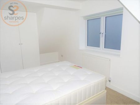 3 bedroom house to rent - Photo 3