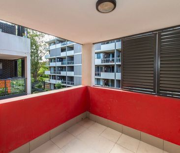 Modern and Spacious Security Apartment - Photo 6