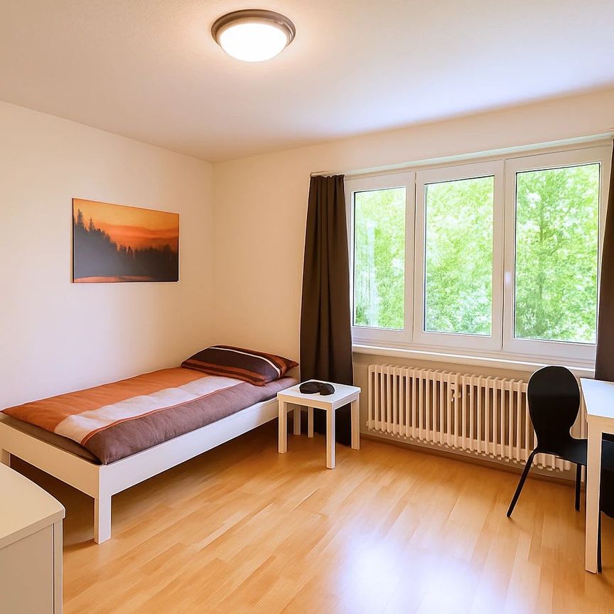 1 Zimmer, 2. Stock - Photo 1