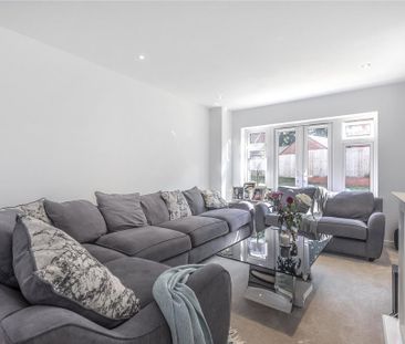 4 bedroom detached house to rent - Photo 6