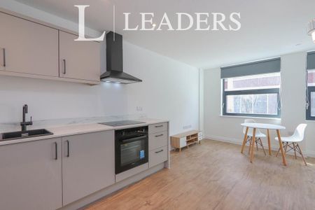 Studio to rent - Photo 4