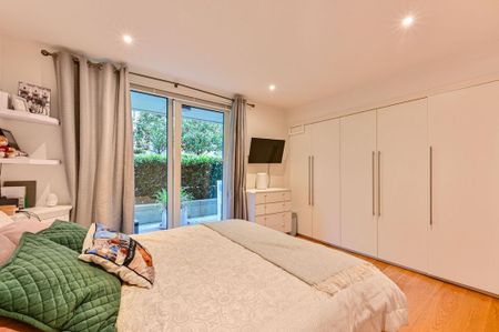 3 bedroom flat to rent - Photo 5