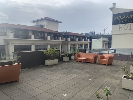 Modern 2-bedroom apartment on Cuba - Photo 2