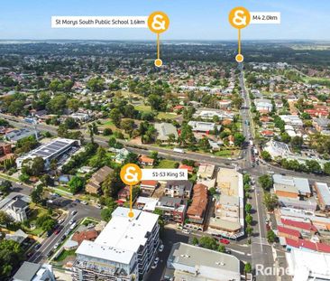 Modern Three Bedroom Apartment - Photo 3