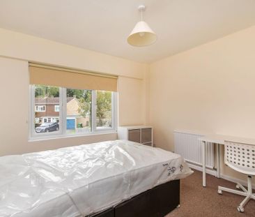 4 bedroom terraced house to rent - Photo 2