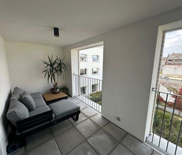 Prachtig en centraal gelegen luxe-appartement met 3 slaapkamers en ... - Photo 3