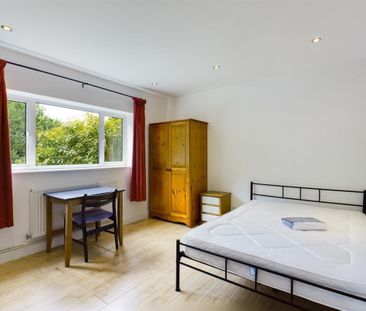 Norwich Drive, Brighton - Photo 3