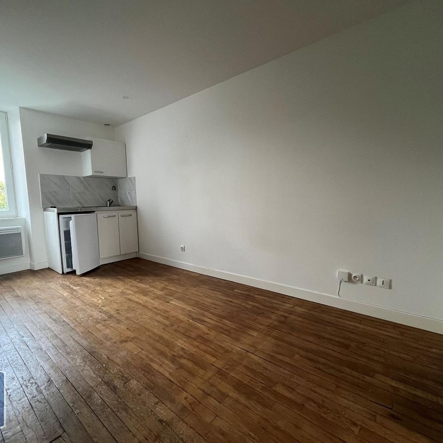 Location Appartement 2 pièces 29m² POITIERS 86000 - Photo 1