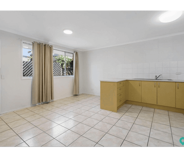 1/21 Third Avenue, Palm Beach, Qld 4221 - Photo 4 | Rentumo