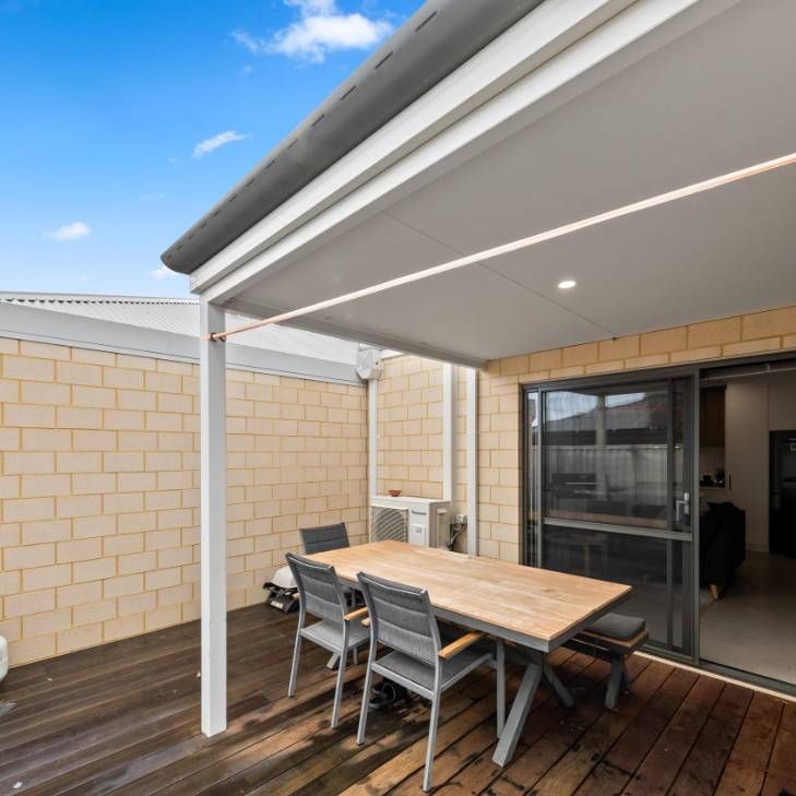 HOME OPEN SAT 15TH NOV - 11.55AM - Photo 1