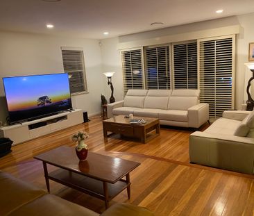 Benowa - Photo 1