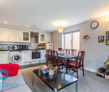 1 bed Apartment for Rent - Photo 3