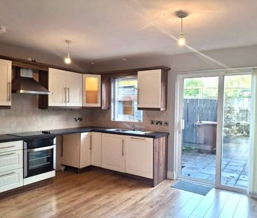 Semi detached 3 bedroom house - Photo 3