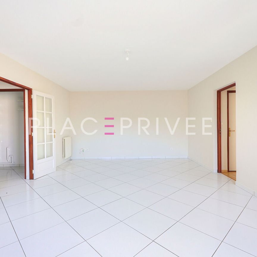 Appartement avec ascenseur et parking - Photo 1