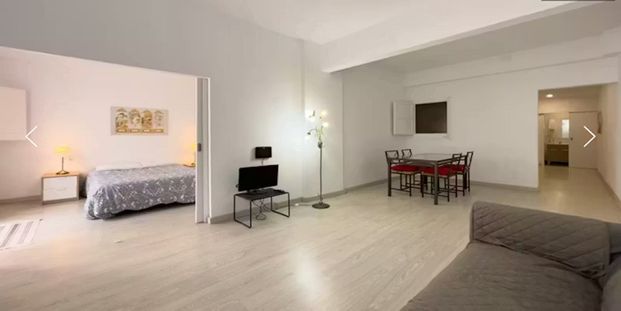 Carrer de Sant Elies, Barcelona, Catalonia 08006 - Foto 1