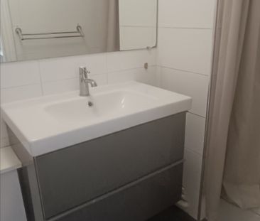 Location Appartement 2 pièces 38m² - Photo 5