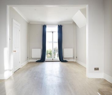 3 bedroom terraced house to rent - Photo 1