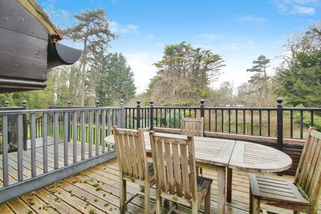 3 bedroom detached house to rent - Photo 2