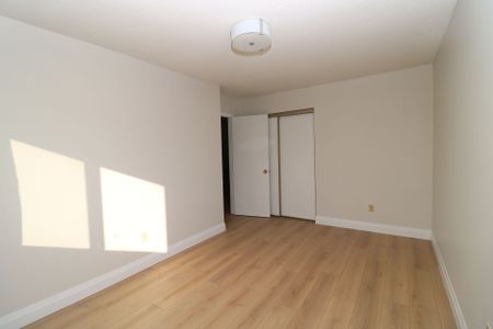 For Lease - 175 ALEXMUIR Boulevard Unit# 50, Toronto, Ontario - Photo 2