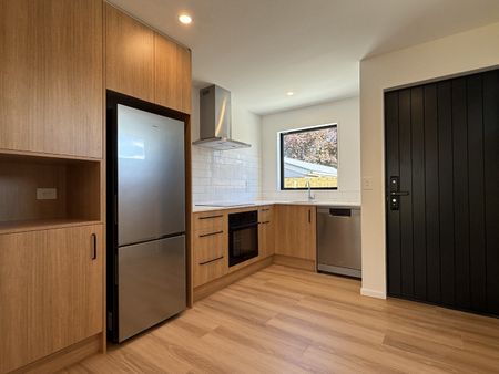 Unit 4, 102 Edinburgh Street, Spreydon, Christchurch - Photo 3