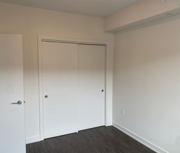 For Lease - 212 King William Street Unit# 423, Hamilton, Ontario - Photo 3