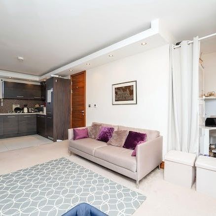 2 Bed Terraced House, St. Kildas Road, HA1 - Photo 1