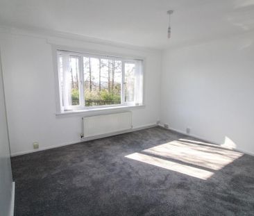 2 bedroom ground floor flat to rent - Photo 4