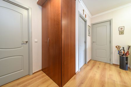 Appartement te huur in Erembodegem - Photo 2