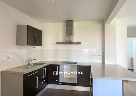 Location Appartement 3 pièces 69m² BAIE MAHAULT 97122 - Photo 2