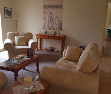 TWO BEDROOM UNIT - Photo 2