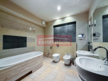 Apartament, Rynek Główny 46, Kościół Mariacki - Фото 3