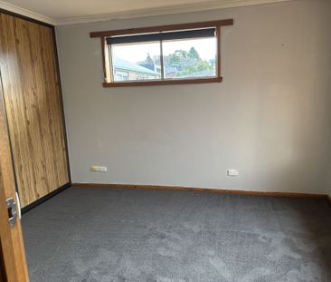 17 Arden Avenue, Devonport TAS 7310 - Photo 5