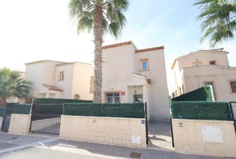 Alquiler Temporada Larga, Chalet independiente Guardamar