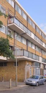 Cozy and Bright Flat in Culvert Road Room 1 - Photo 3
