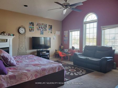 For Lease - 30 Sheepberry Terrace, Brampton, Ontario - Photo 4