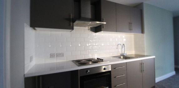 63A Market Street, Church Gresley, Swadlincote, Derbyshire DE11 9PR - Photo 2