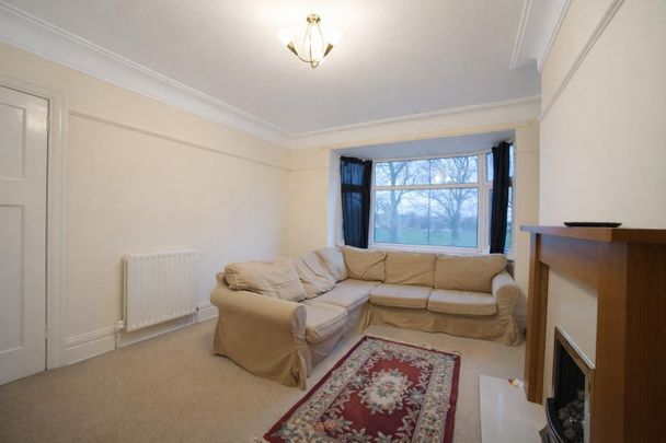 2 bedroom Flat To Let Total Size: 506 SQ FT - Photo 1