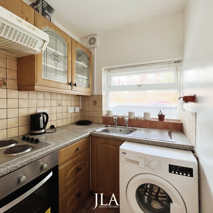 2 bed flat to rent in Filbert Street East, Leicester, LE2 - Photo 1