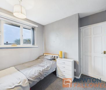 3 bedroom semi-detached house to rent - Photo 6