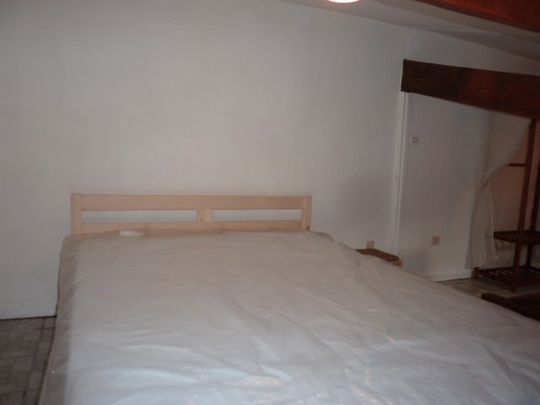 Location Appartement 1 pièce 38m² BORDEAUX 33800 - Photo 1