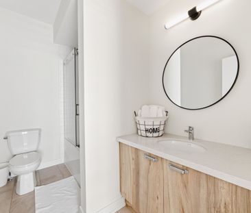 For Lease - 25 Bullate Lane, Richmond Hill, Ontario - Photo 3