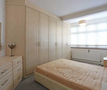5 bedroom terraced house to rent - Photo 4