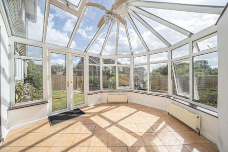 4 bedroom house to rent - Photo 3