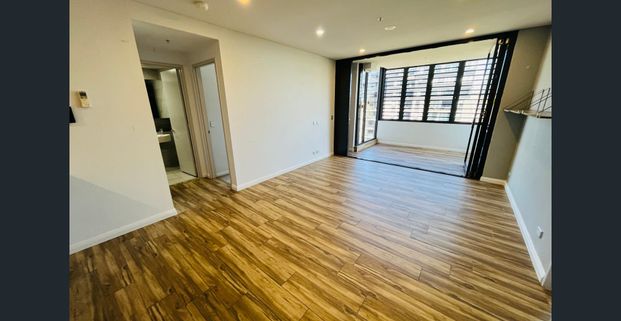 Luxury Apartment in a Dream Location - Photo 1